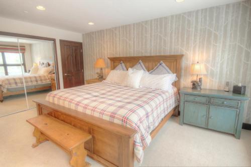 S2 The Meadows Townhome Townhouse - image 13