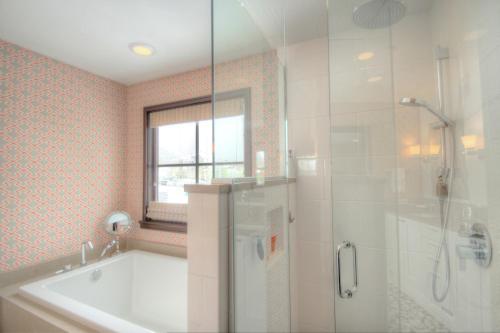 S2 The Meadows Townhome Townhouse - image 5