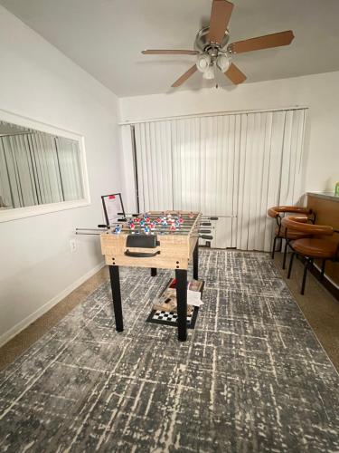 娛樂設施, Cozy 3 in 奧克遜山