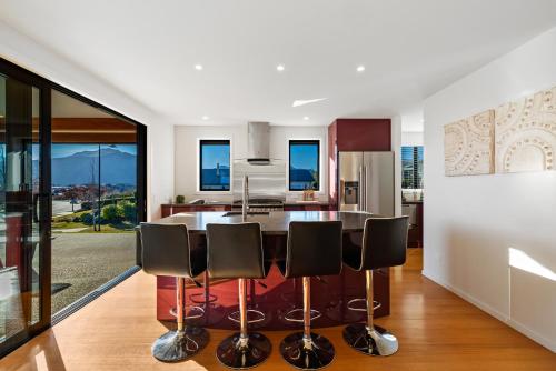 Four-Bedroom House image 10