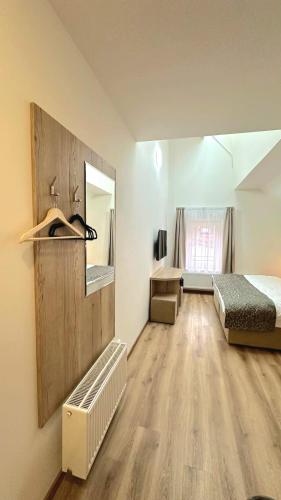 Hotel Karlova Prague - image 2