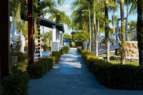 Surrounding environment, El Colibri Hotel in Sosua