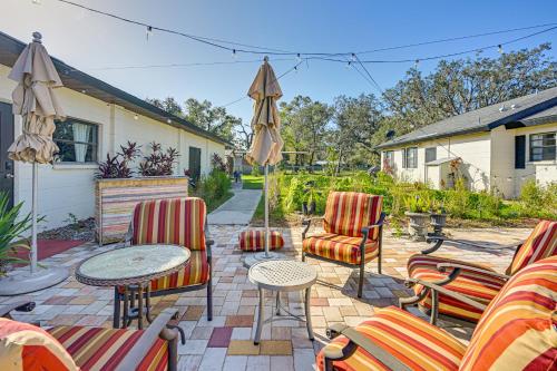 8 Mi to Tarpon Springs Sponge Docks Home with Grill