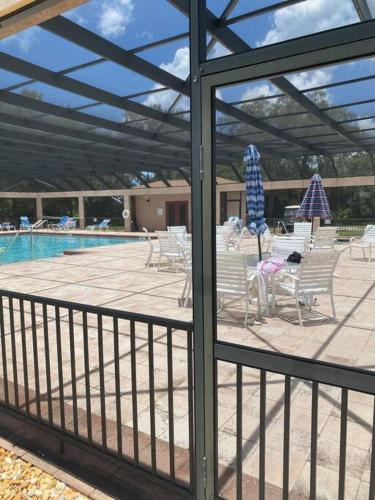 Úszómedence, Senior Gated Community 2 Bed with many amenities in Burnt Store Marina (FL)