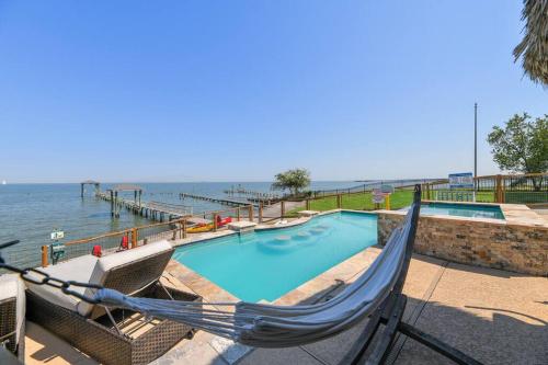 Úszómedence, Bayfront Luxury House with Pool in Kemah (Texas)