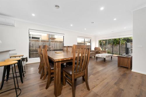 Happy Cozy Convenient 4BR, Breezy, Near Mall, Park in برويك