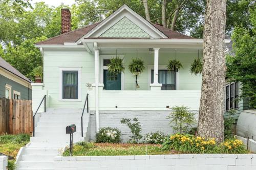 Elegant family home-West End BeltLine in Atlanta University Center