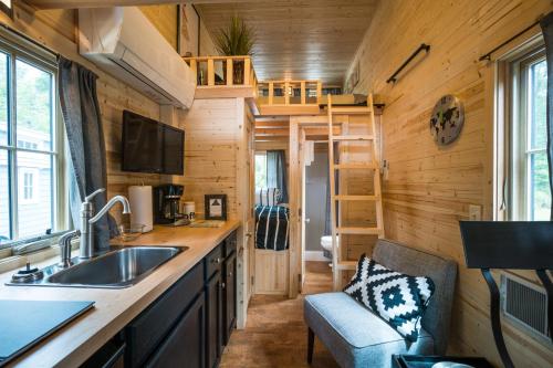 Mount Hood Village Atticus Tiny House 8 - image 10