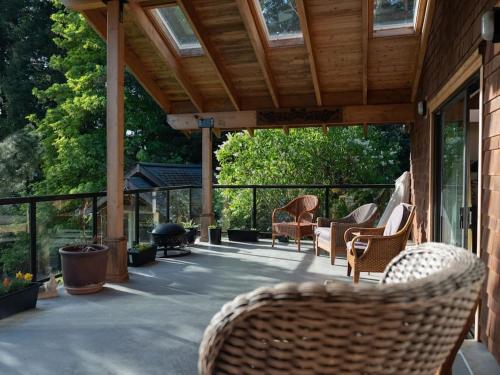 Lakefront Cottage, Salt Spring Island in Salt Spring Island, Canada