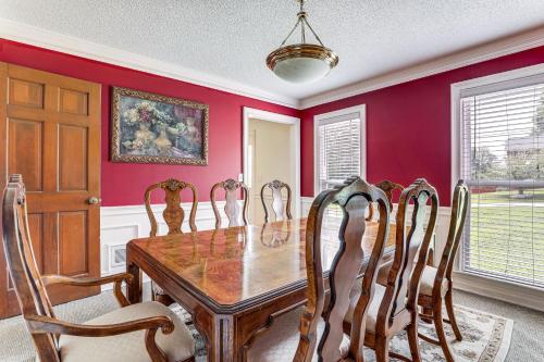 Pet-Friendly House with Deck in Lawrenceville in Lawrenceville, USA