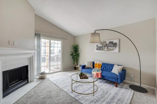 Stylish 1BD Apartment with Resort-Style Pool&Gym in Plano, USA