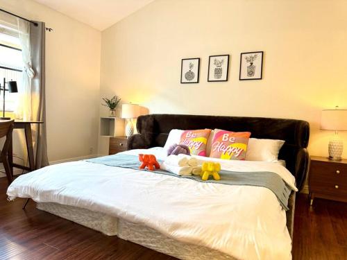 Jies Choice- Curtis Avenue Luxury Haven