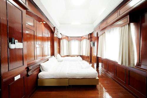 The Star Pool Villa Hatyai