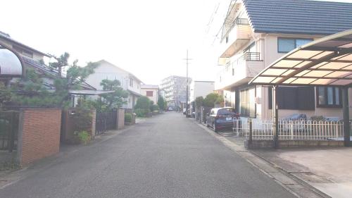 名古屋まで車で20分 駐車場があります 9名まで可 観光便利 in Oharu