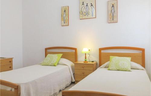 Two-Bedroom Holiday Home image 6