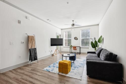 Overlook 2103 I Luxury Redefined I Free Parking in Knoxville, USA