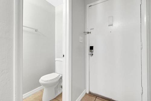 Sweetwater 9f I Beautiful 2bd Apt I Free Parking in Gainesville, USA