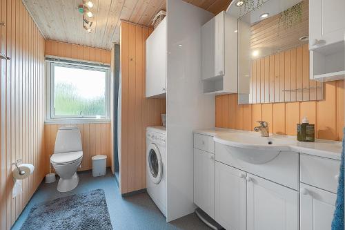 Two-Bedroom Holiday Home image 10