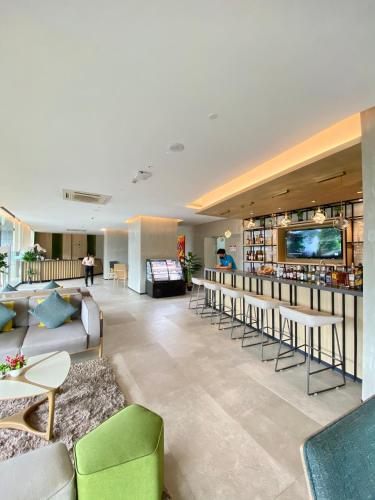 1-BR Suite with 2 Beds & Mountain Views in Aeon Towers beside Abreeza Mall 100MBPS WIFI, Davao (fotografie 8)