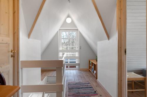 Three-Bedroom Holiday Home  image 10