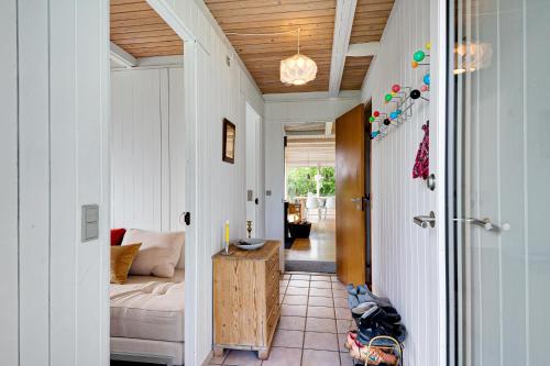Three-Bedroom Holiday Home  image 10