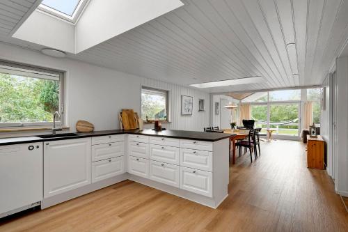 Awesome Home In Ebeltoft With 4 Bedrooms And Wifi Awesome Home In Ebeltoft With 4 Bedrooms And Wifi