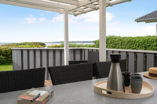 Vista exterior, Beautiful Summer House With Sea View Near Ebeltoft in Ebeltoft