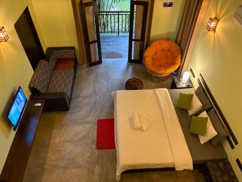 ORENDA ECO LODGE & SPA - Tap to explore photos