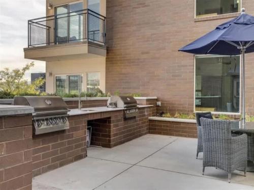 SLC Modern Retreat Pool & Parking