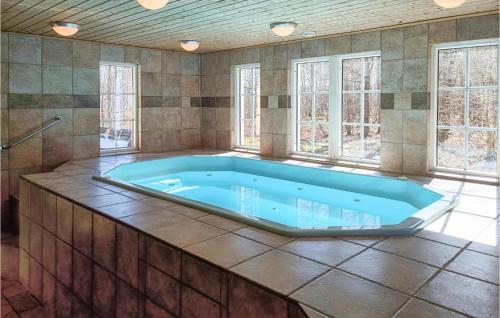 Swimming pool, Lovely Home In Kopingsvik With Sauna in Kopingsvik