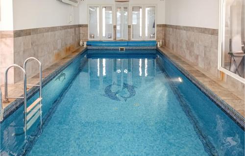 Swimming pool, Lovely Home In Kopingsvik With Sauna in Kopingsvik