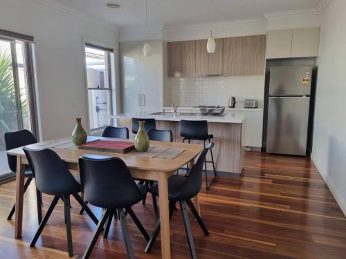 2 bedroom house Central Nagambie sleeps 5 in Nagambie