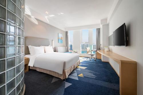 room detail thumbnail 1