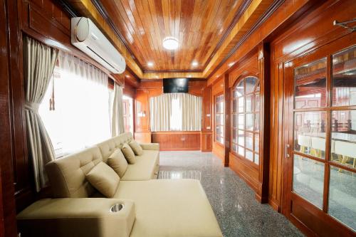 The Star Pool Villa Hatyai