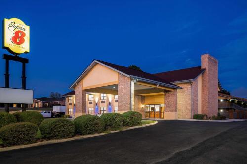 Udvendig, Super 8 By Wyndham Paragould in Paragould (AR)