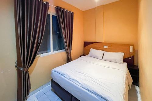RedDoorz at Hotel Anda Pematang Siantar 1