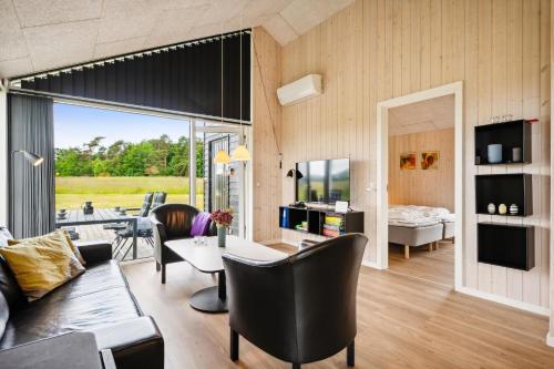 Modern, Bright, Inviting And Very Nice Holiday House By Gjerrild Nordstrand, Грено (фото 10)