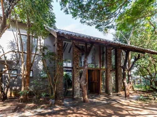 Bejárat, The Tropical Hut in Mtunzini