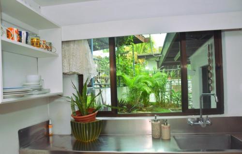Kitchen, Marys Cottage in Ba