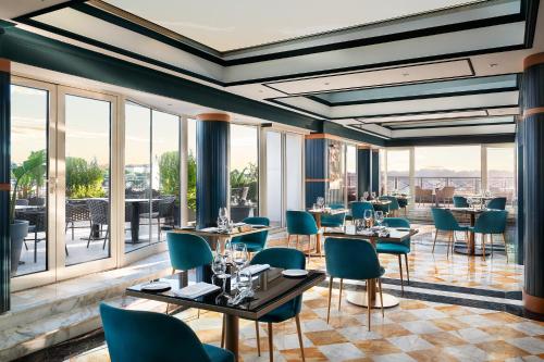 Sina Bernini Bristol - image 9