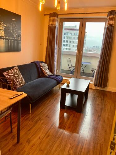 Duplex Apartment, Glasgow (photo 6)