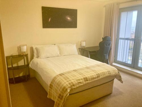 Duplex Apartment, Glasgow (photo 2)