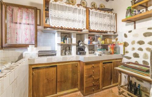 virtuve, Three-Bedroom Holiday Home In Santagata Feltria Rn in Sant'Agata Feltria