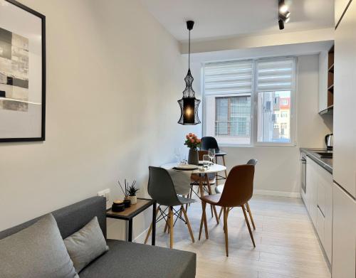 Comfort & Classy 1Bed Аpartment for 4 Guests on High Street, Stara Zagora (fotografie 11)