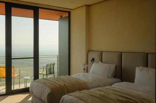 612148396 Kvareli Lake Resort