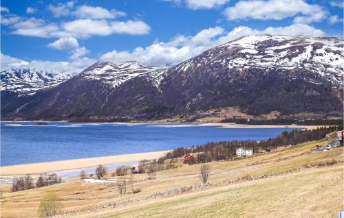 Beach, 2 Bedroom Stunning Home In Rauland in Rauland