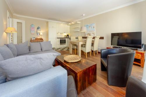 Two-Bedroom Apartment with Balcony image 4