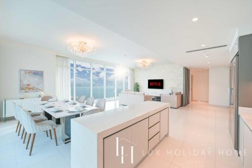 LUX The Ultimate Palm Sea Skyline Penthouse, Dubaj (zdjęcie 2)