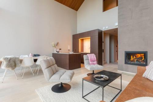 Stay North - Joiku - Kaltio in อากาสโลมโปโล