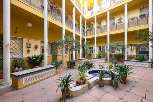 San Vicente 43, by Homing U, Sevilla